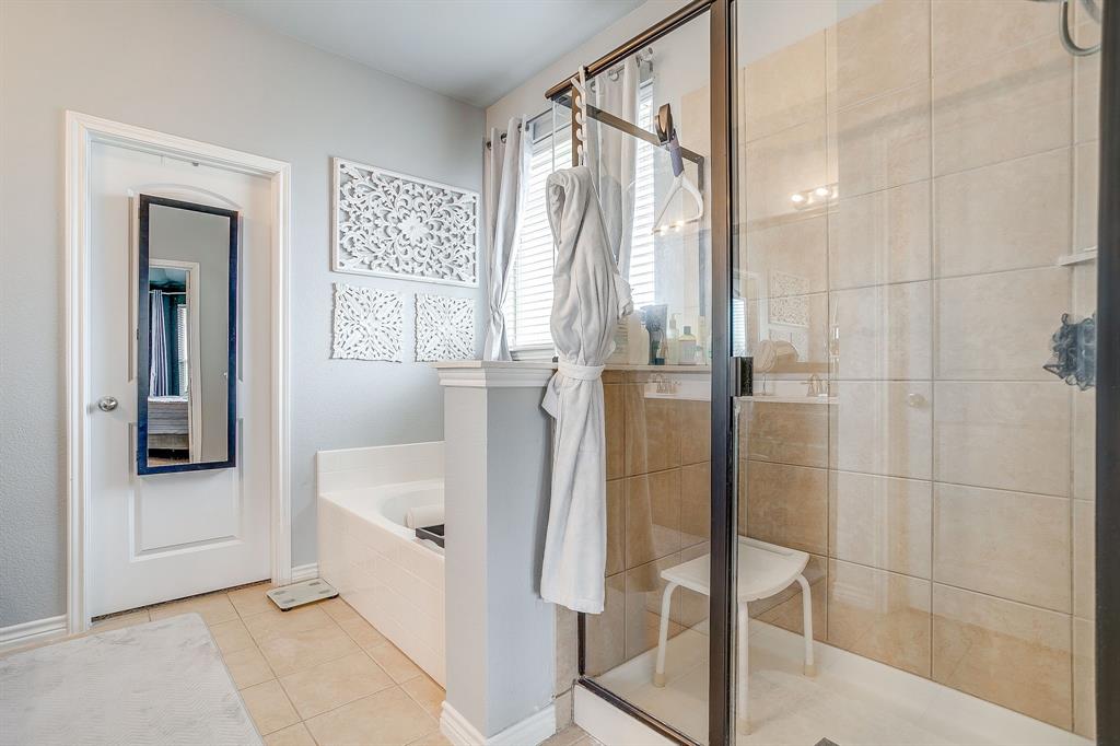 132 Creekwood Ranch Road Azle, TX 76020 - Photo 22 of 40