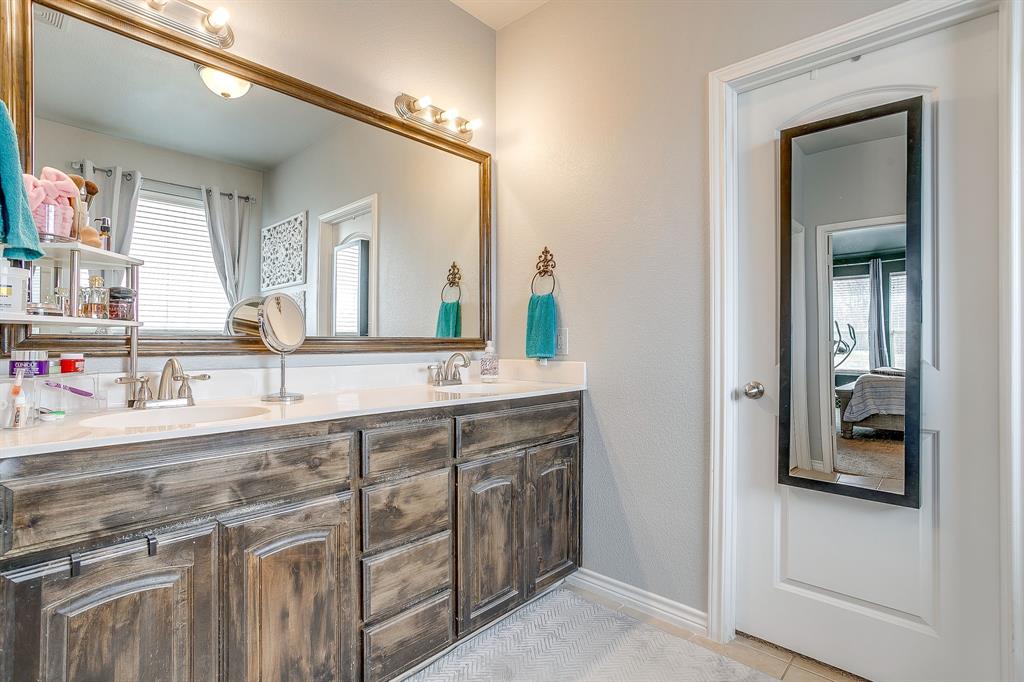 132 Creekwood Ranch Road Azle, TX 76020 - Photo 23 of 40