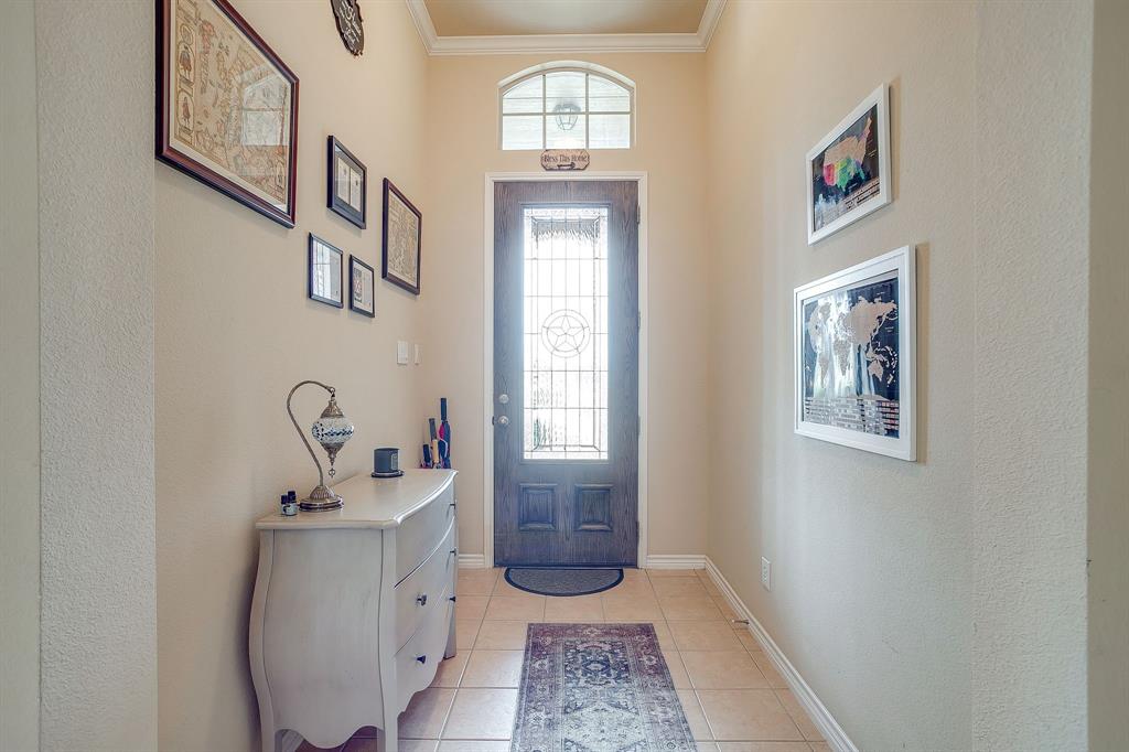 132 Creekwood Ranch Road Azle, TX 76020 - Photo 6 of 40