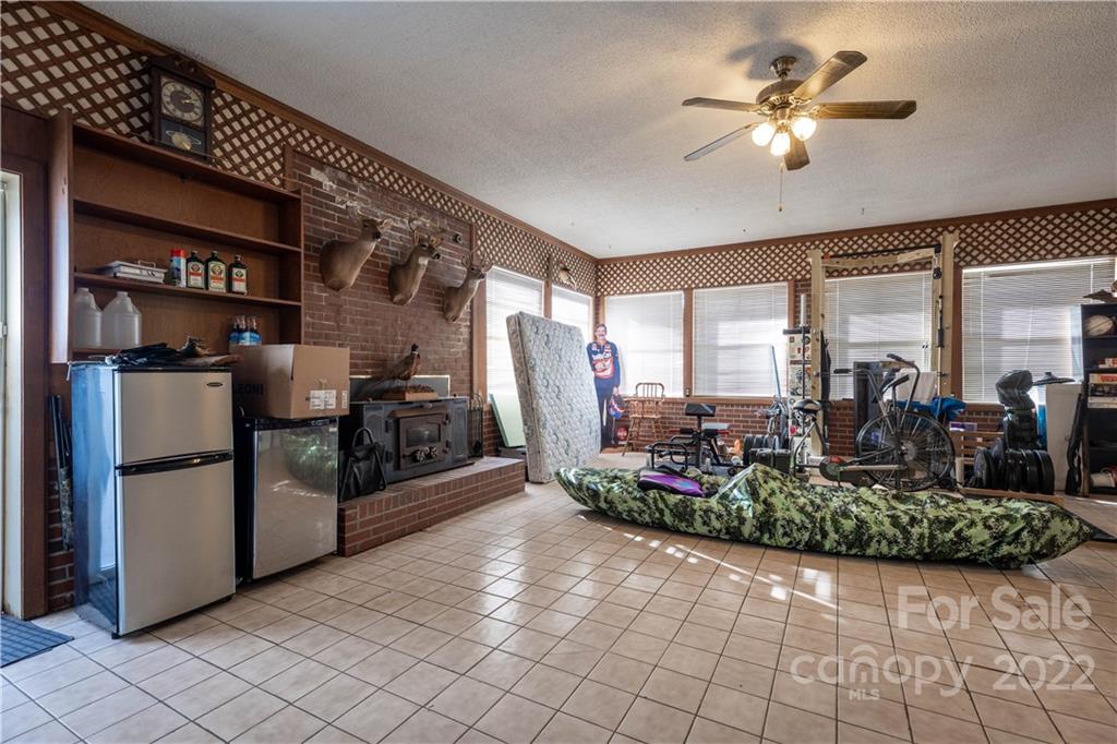 7680 Rhodhiss Road Connelly Springs, NC 28612 - Photo 14 of 25 a view of a entryway with workspace