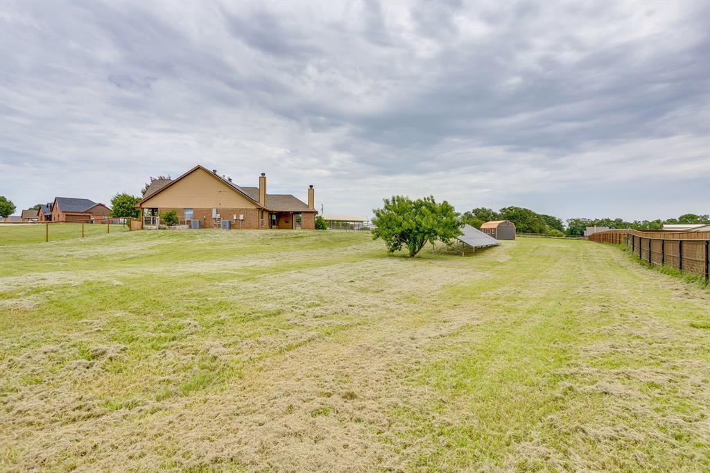 155 Cornerstone Lane Springtown, TX 76082 - Photo 37 of 40
