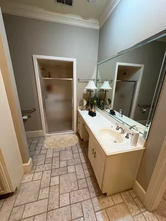 a bathroom with a toilet