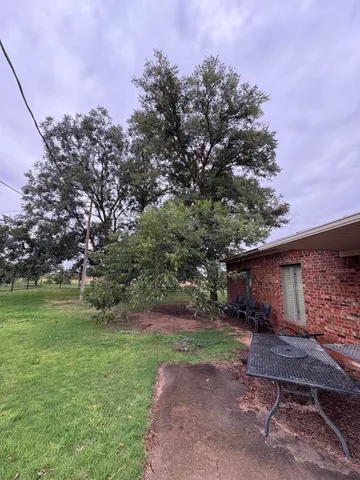 $350,000 | 880 Highway 83, Loop, TX 79342
