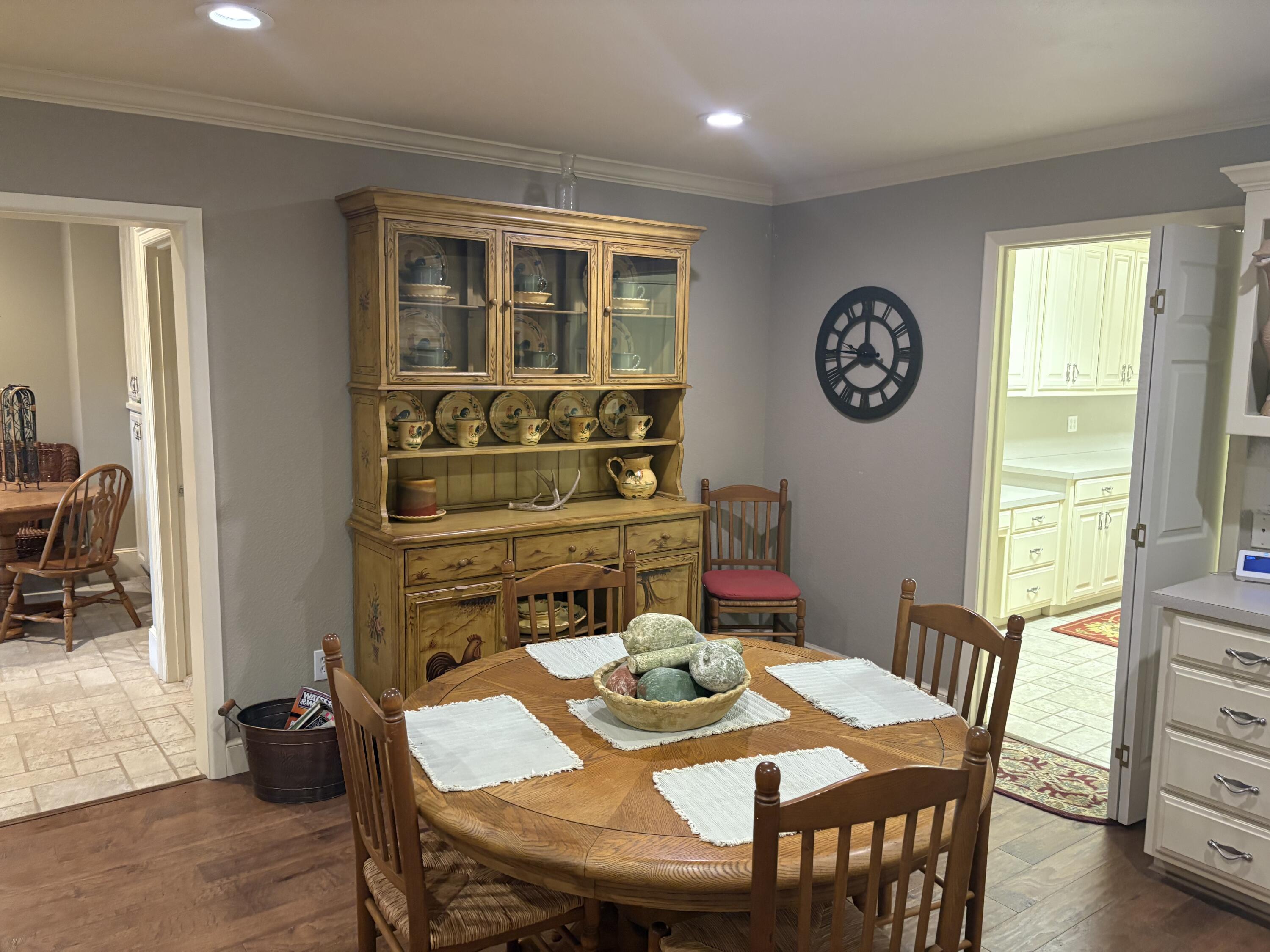 880 Highway 83 Loop, TX 79342 - Photo 4 of 34 Dining