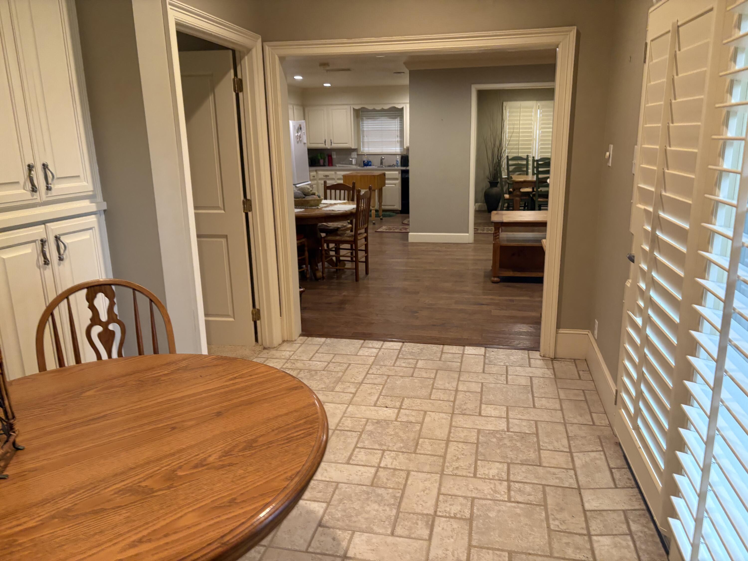 880 Highway 83 Loop, TX 79342 - Photo 5 of 34 IMG_0036(1)