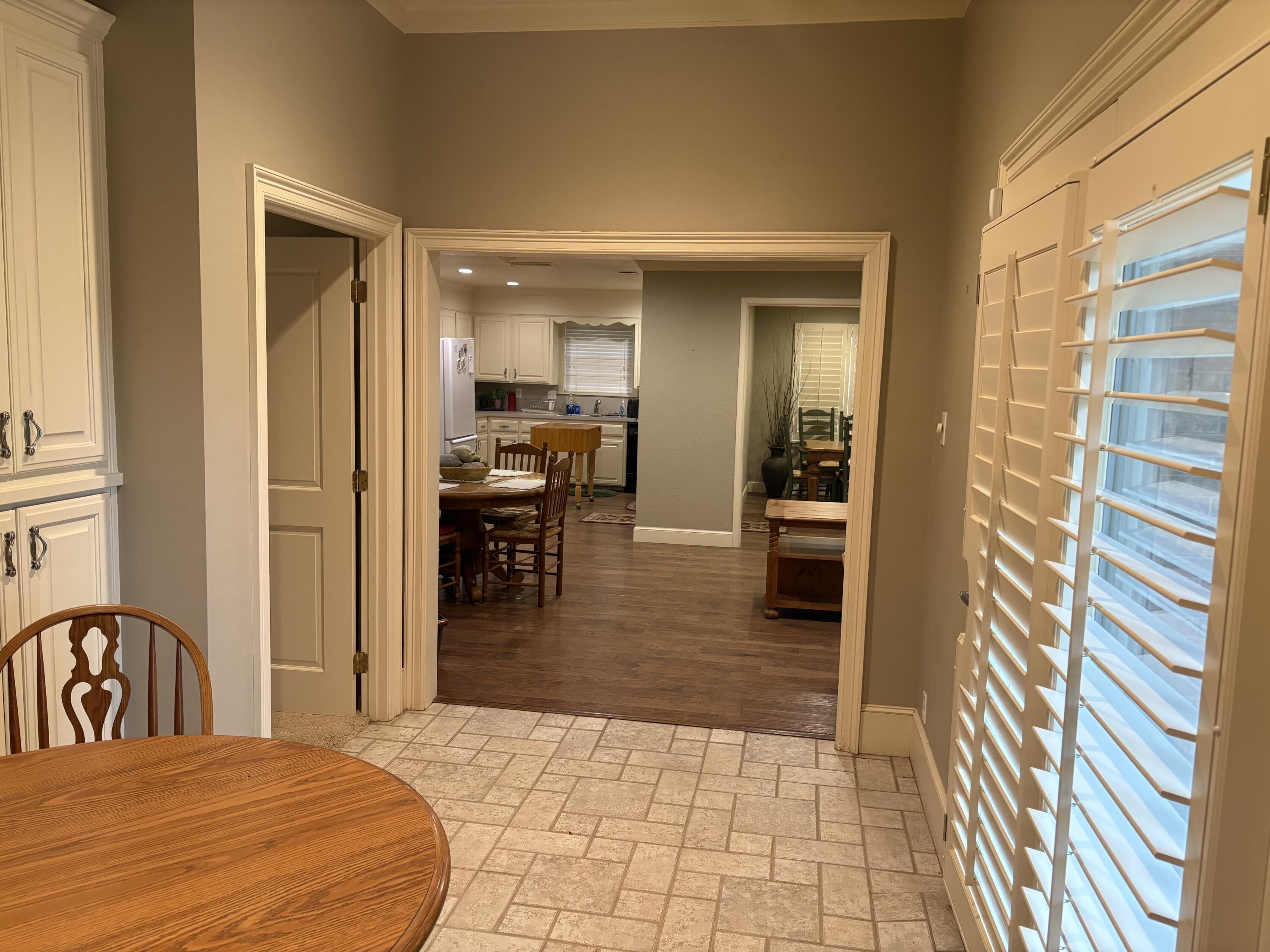 880 Highway 83 Loop, TX 79342 - Photo 6 of 34 IMG_0037(1)