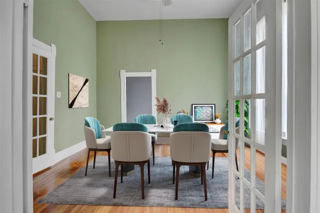 $299,999 | 501 Burleson Street, Smithville, TX 78957