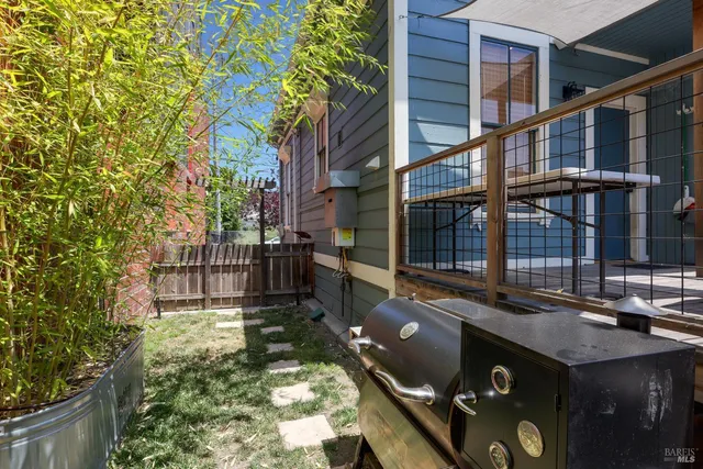 $689,000 | 663 24th Street, Oakland, CA 94612