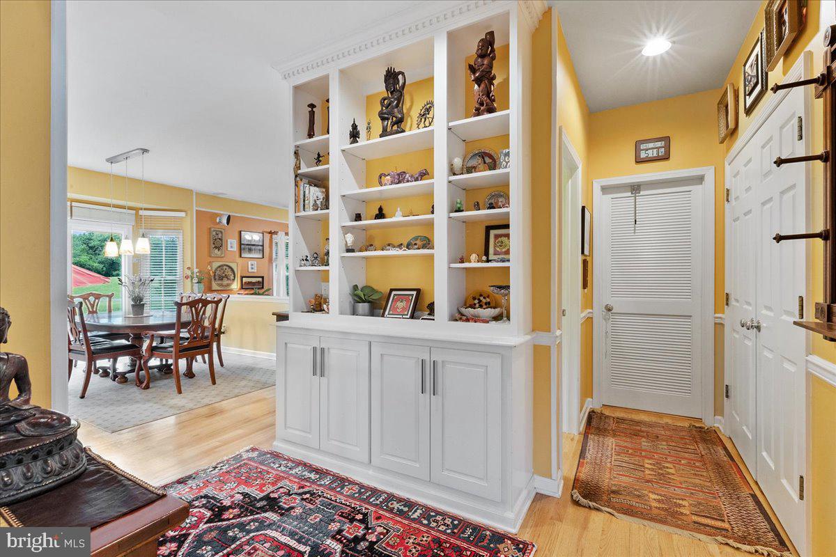 11 Banyan Road Skillman, NJ 08558 - Photo 12 of 56 Gallery Image 12