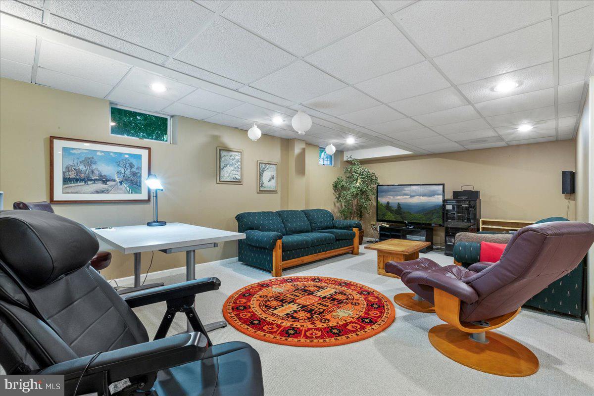 11 Banyan Road Skillman, NJ 08558 - Photo 37 of 56 Gallery Image 37