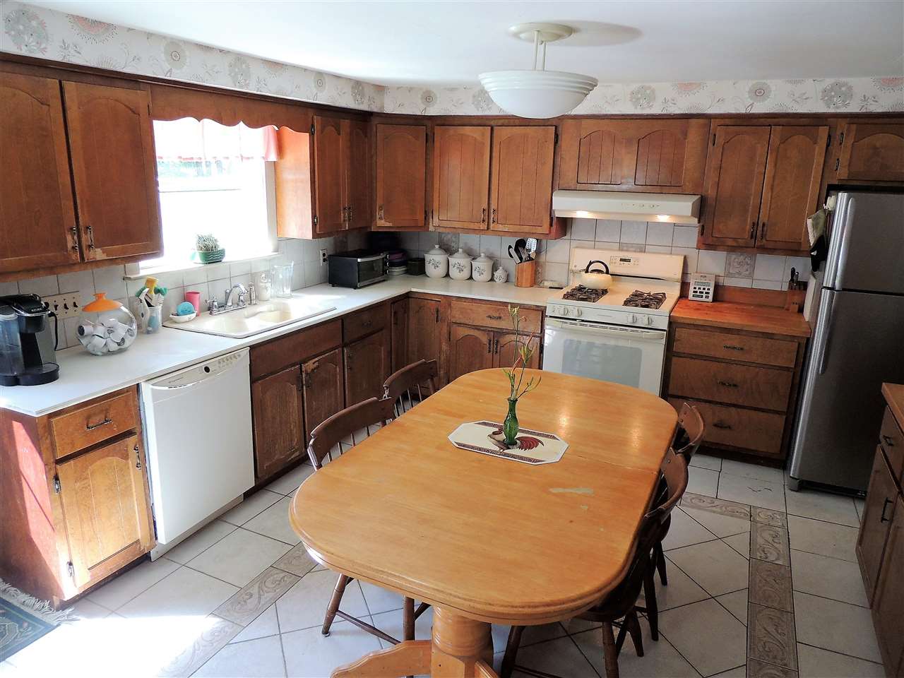28 Kelley Road Plaistow, NH 03865 - Photo 20 of 34