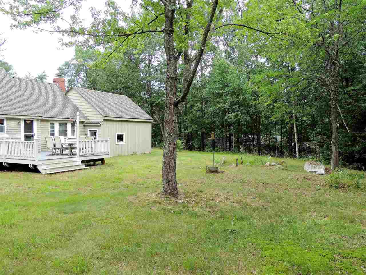 28 Kelley Road Plaistow, NH 03865 - Photo 5 of 34