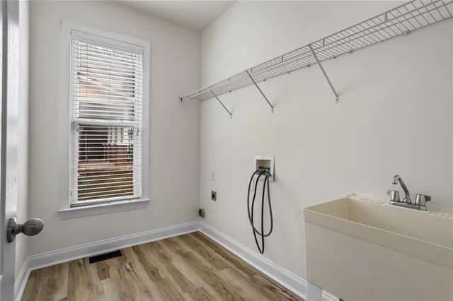 $3,400 | 3910 Dalwood Drive, Suwanee, GA 30024