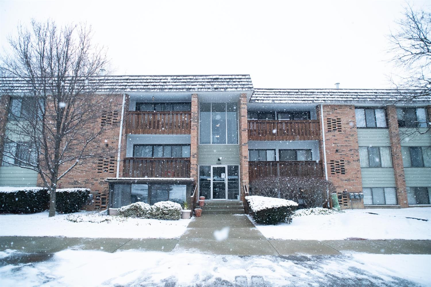 1235 South Maple Road, Unit 204 Ann Arbor, MI 48103 - Photo 1 of 18 Photo 1