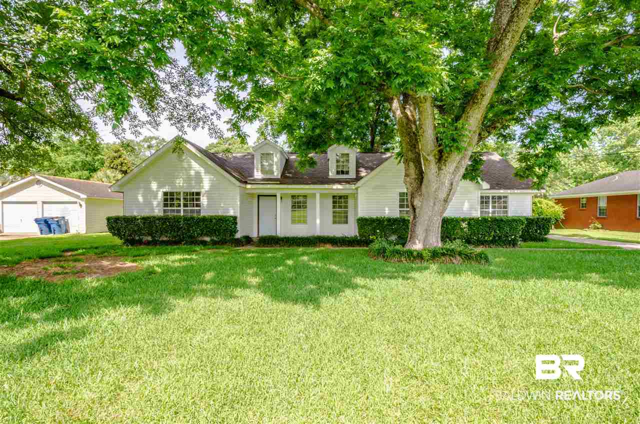 4776 Winkler Court Theodore, AL 36582 - Photo 4 of 46