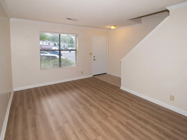 $175,000 | 6240 Lucille Drive, Unit 161E, North Charleston, SC 29406