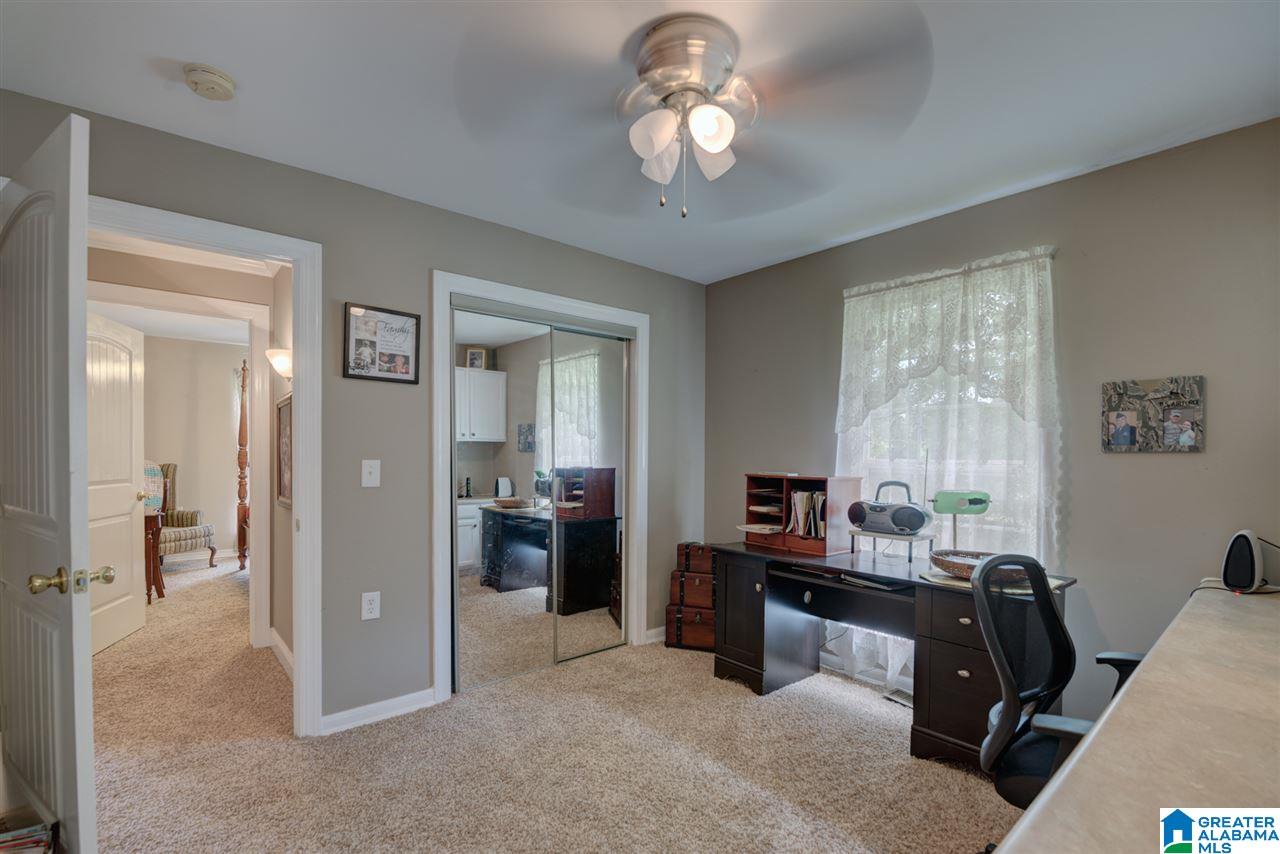 980 Kathy Lane Fultondale, AL 35068 - Photo 27 of 42
