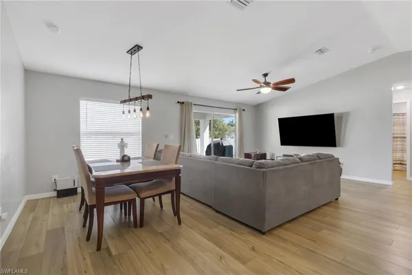 $302,000 | 2903 Northwest 4th Place, Cape Coral, FL 33993
