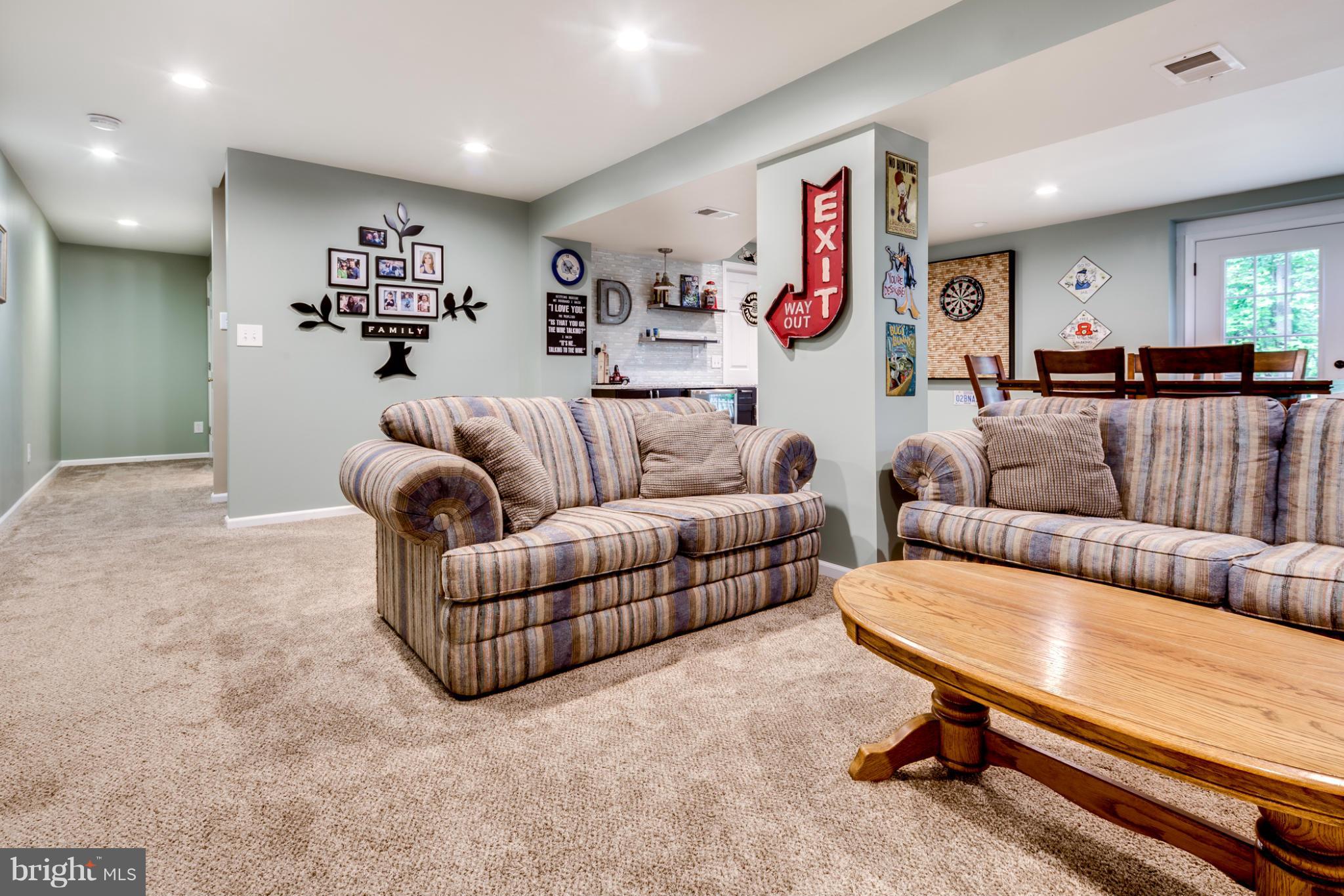 9523 Ridgeview Drive Columbia, MD 21046 - Photo 17 of 30 Recreation Room with Access to Back Patio