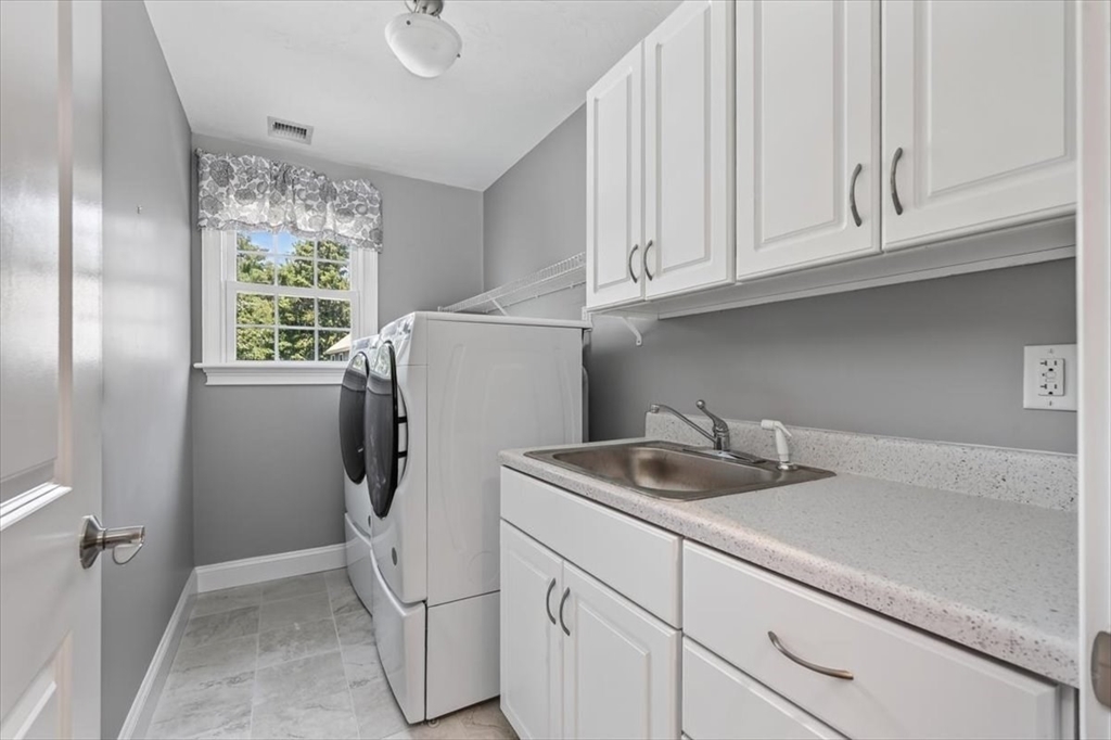 11 Jutila Farm Path Hanover, MA 02339 - Photo 22 of 38