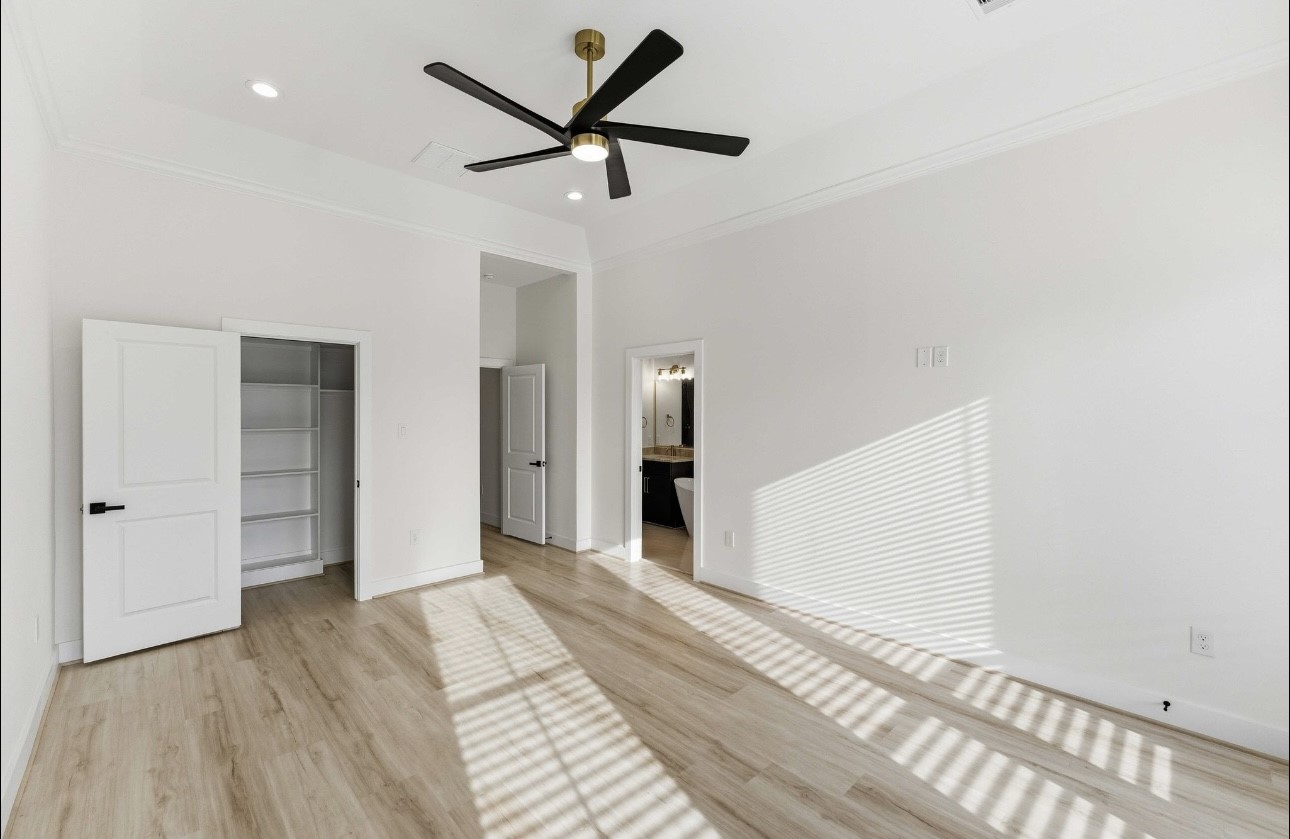 7809 Dyer Street Houston, TX 77088 - Photo 11 of 27