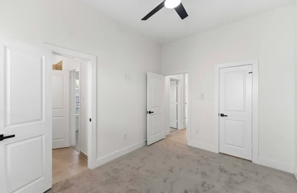 $479,999 | 7809 Dyer Street, Houston, TX 77088