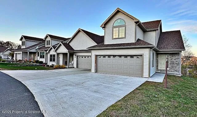 $425,000 | 226 Village View Drive, Tunkhannock, PA 18657