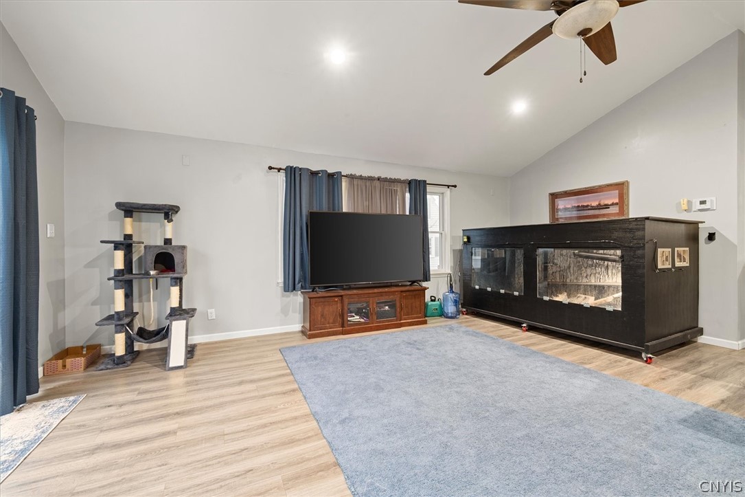 1308 Bedford Street Rome, NY 13440 - Photo 15 of 45