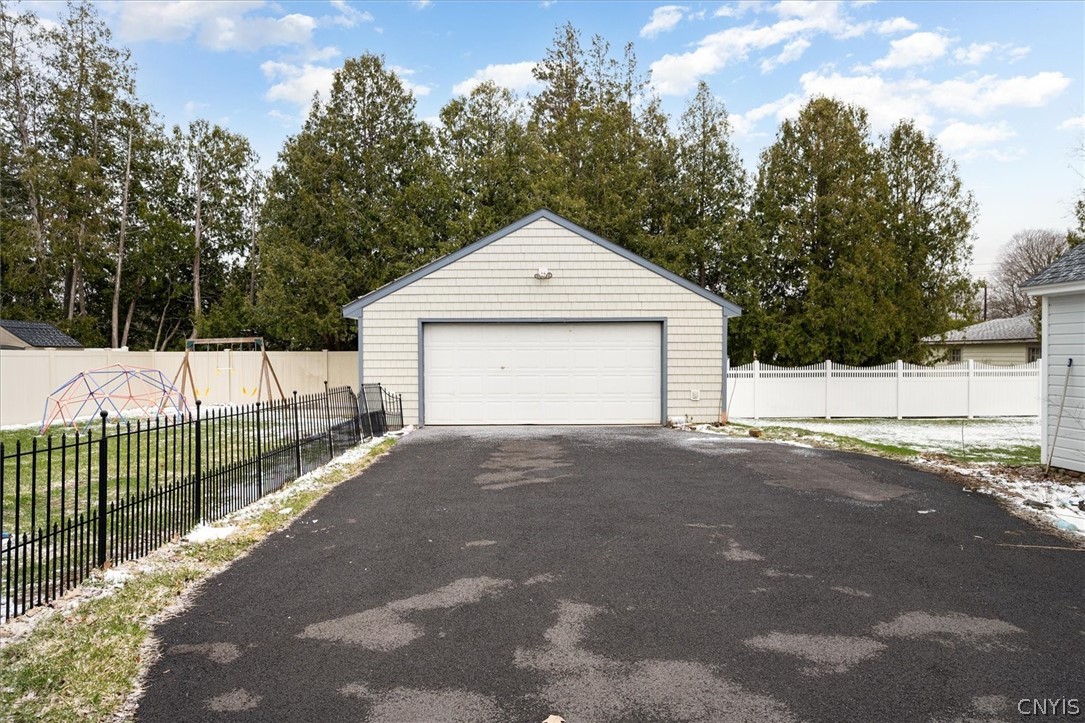 1308 Bedford Street Rome, NY 13440 - Photo 41 of 45