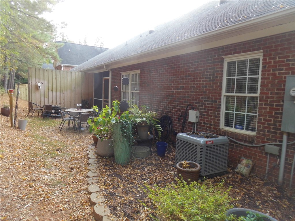 208 Giles Street Anderson, SC 29621 - Photo 3 of 17 Gallery Image 3