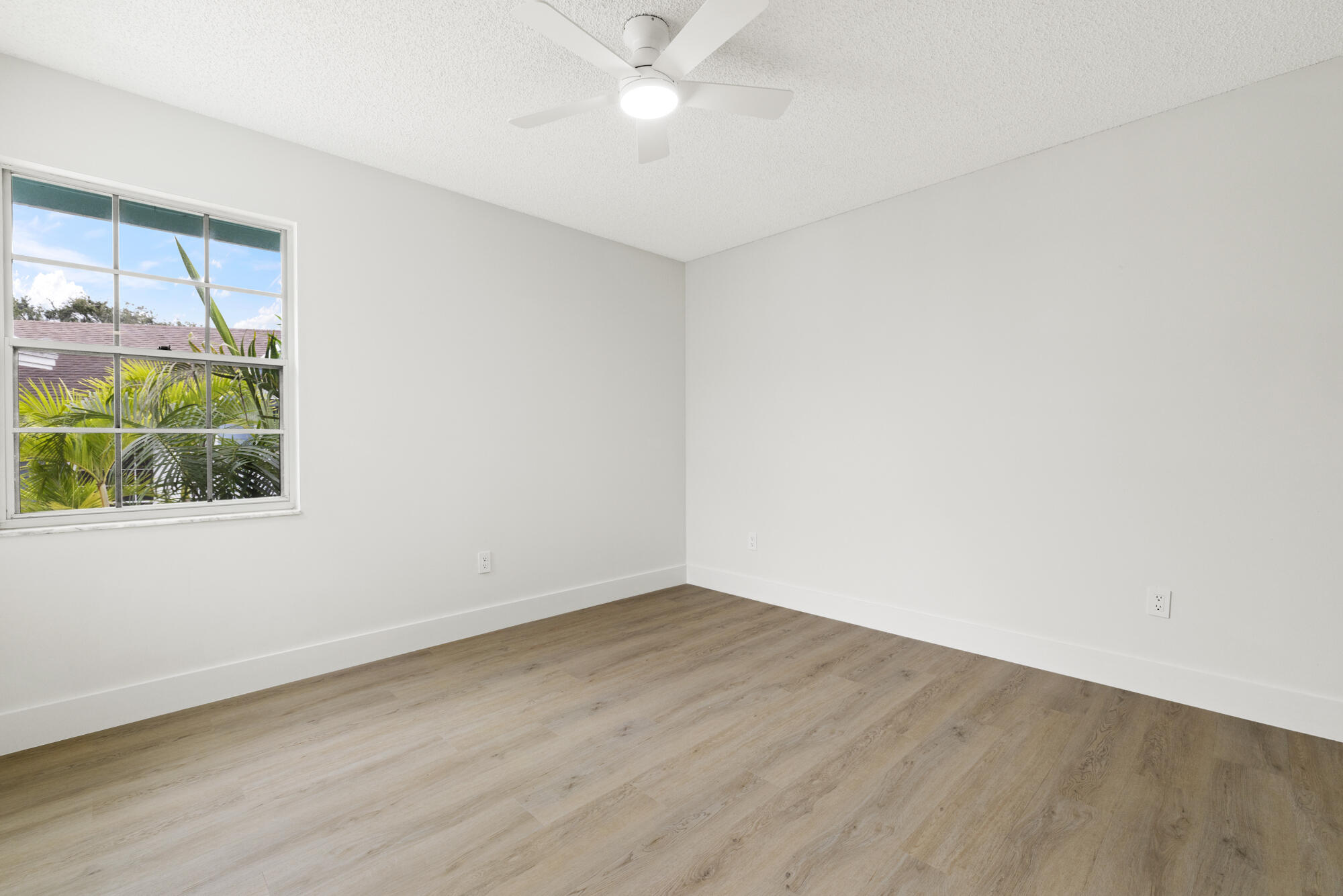5115 Coronado Ridge Boca Raton, FL 33431 - Photo 18 of 31 wooden floor in a room