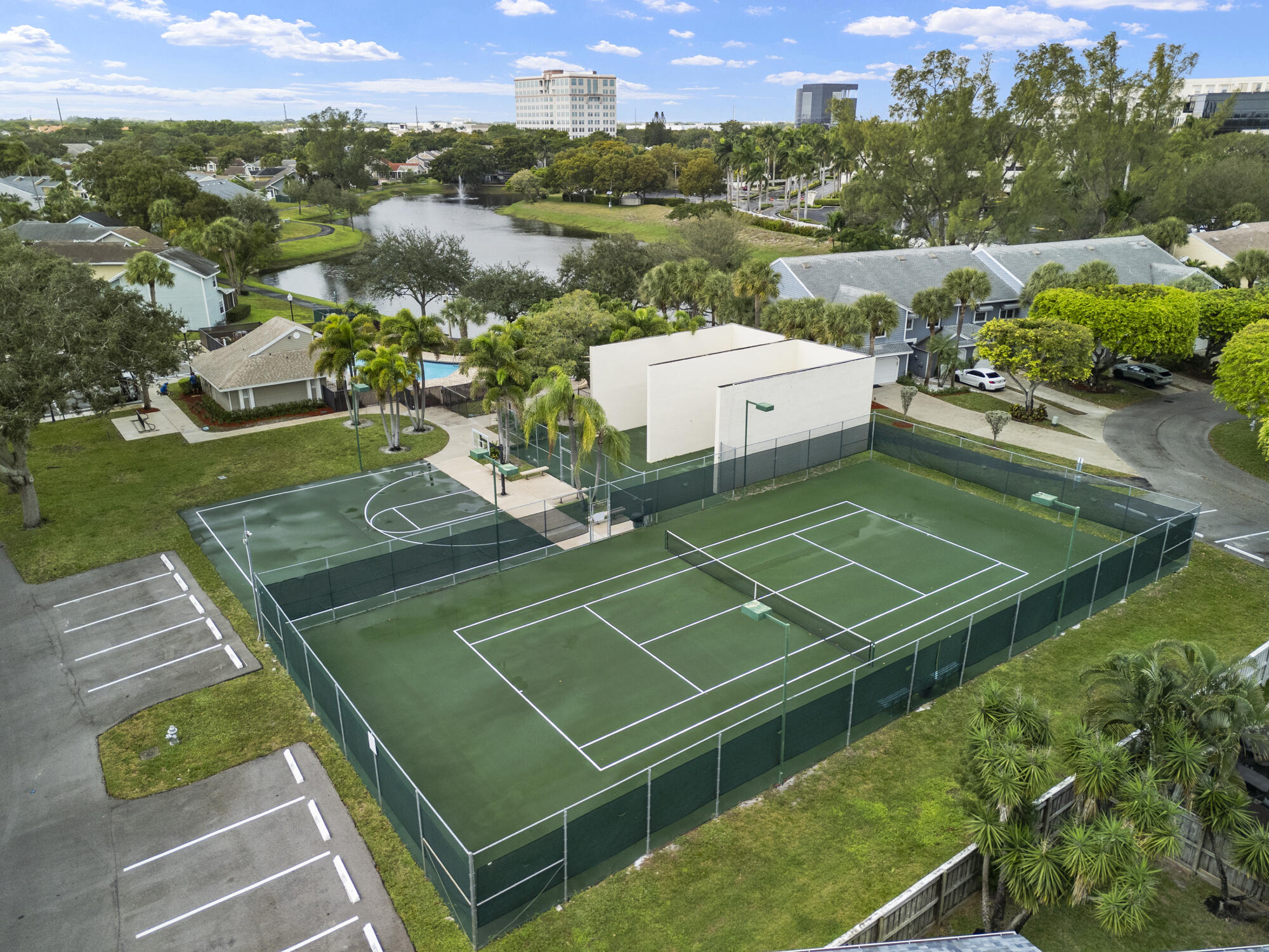 5115 Coronado Ridge Boca Raton, FL 33431 - Photo 28 of 31 a view of a tennis court