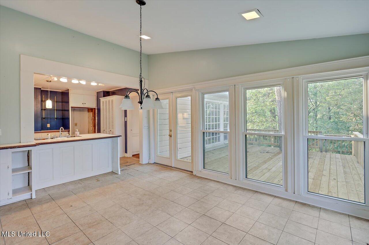 223 Hannah Drive Clinton, MS 39056 - Photo 19 of 41 20-223 Hannah Dr