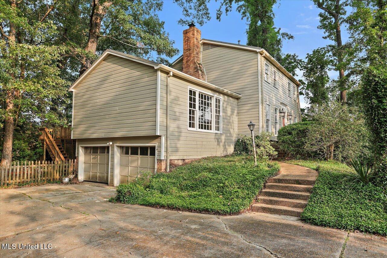 223 Hannah Drive Clinton, MS 39056 - Photo 5 of 41 05-223 Hannah Dr