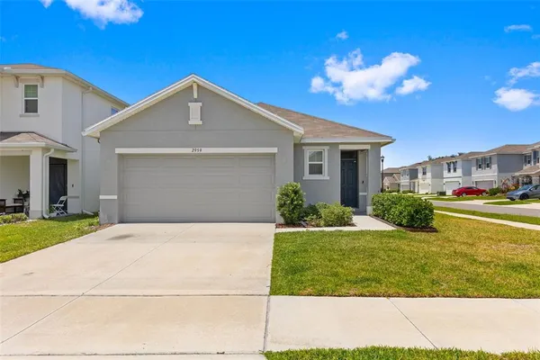 $329,990 | 2959 Common Fig Run, Wesley Chapel, FL 33543