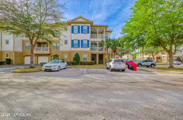 $195,000 | 12700 Bartram Park Boulevard, Unit 2423, Jacksonville, FL 32258
