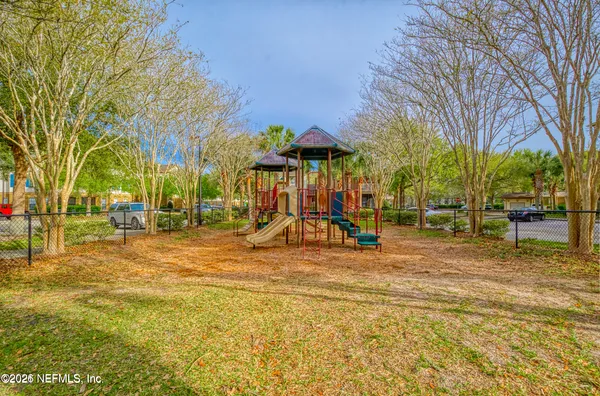 $195,000 | 12700 Bartram Park Boulevard, Unit 2423, Jacksonville, FL 32258