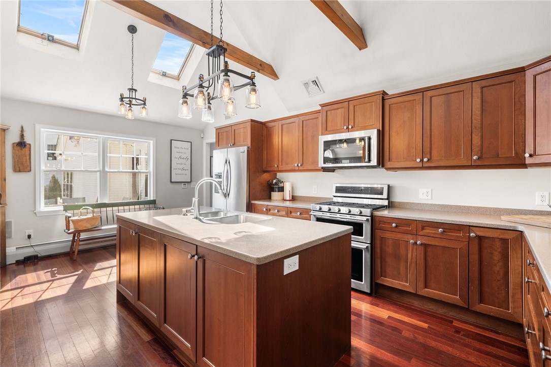 105 Stubble Brook Road West Greenwich, RI 02817 - Photo 8 of 40