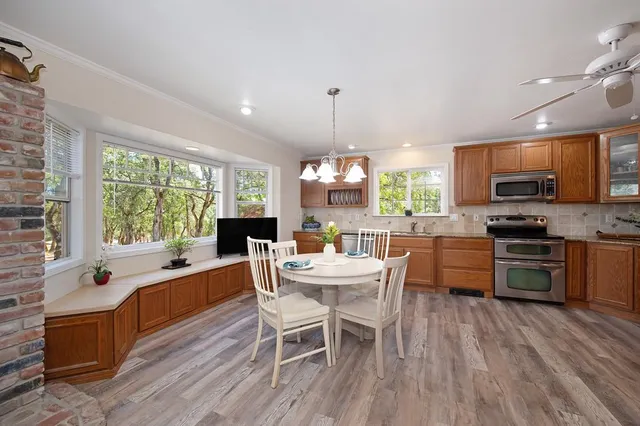 $1,095,000 | 3116 Sunshine Meadow Lane, Auburn, CA 95602