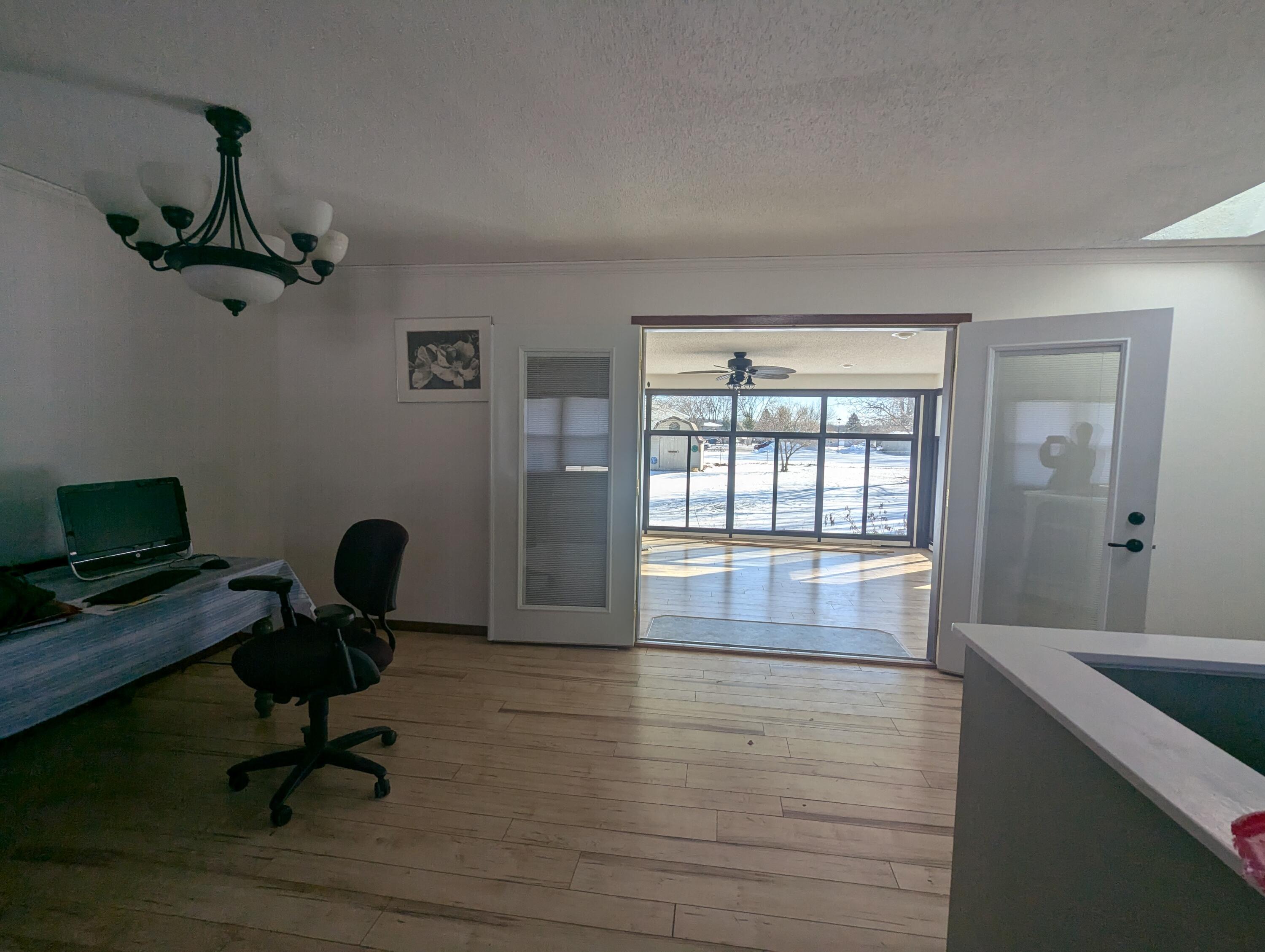 727 Margaret Street Sparta, WI 54656 - Photo 18 of 43 PXL_20260130_180913195