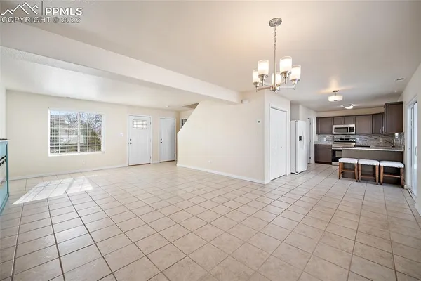 $379,900 | 3003 Mirror Circle, Pueblo, CO 81004