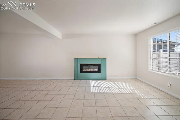 $379,900 | 3003 Mirror Circle, Pueblo, CO 81004