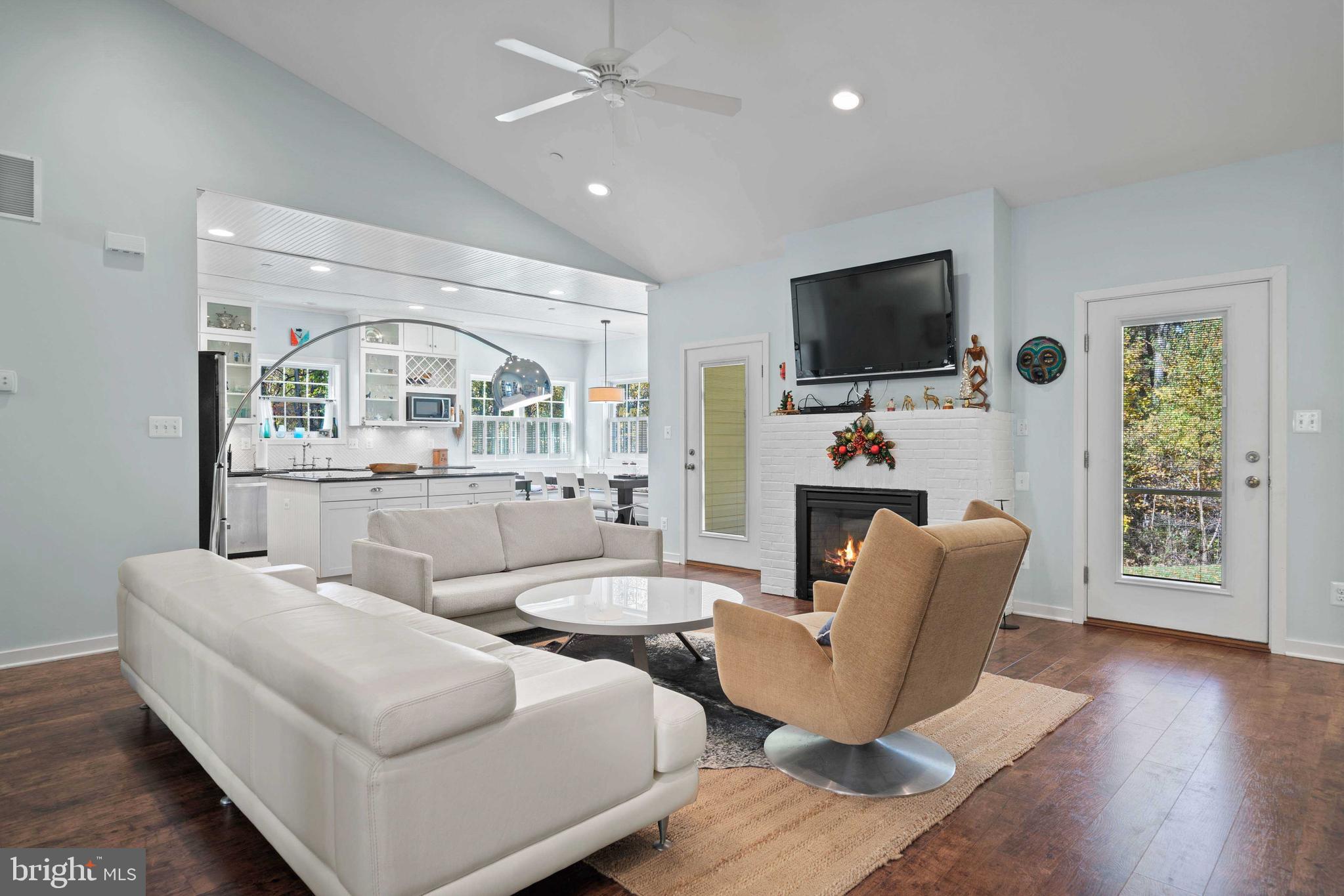 2101 Albert Rill Road Hampstead, MD 21074 - Photo 4 of 29 Gallery Image 4