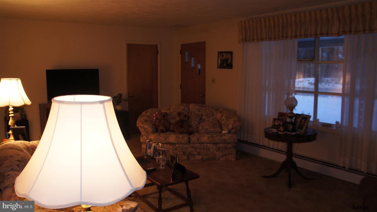 1560 Windsor Road Red Lion, PA 17356 - Photo 3 of 23 Gallery Image 3