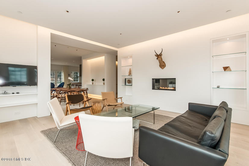 559 Steamboat Road, Unit A1 Greenwich, CT 06830 - Photo 4 of 17 4 living-room-p496332