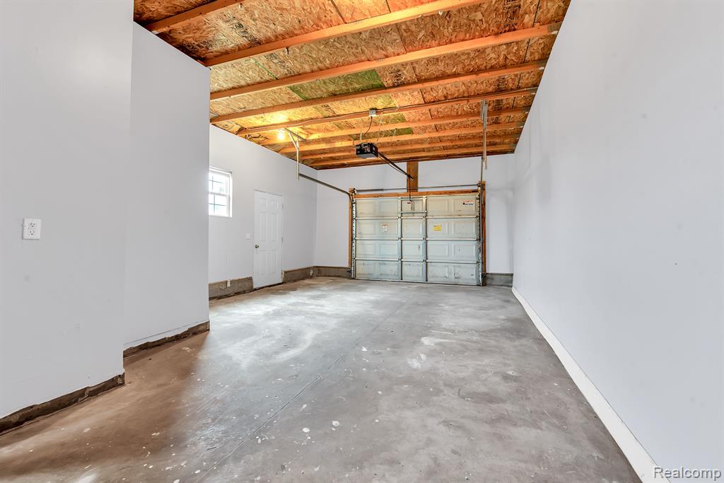 6153 Booth Road North Branch, MI 48461 - Photo 4 of 32 Gallery Image 4
