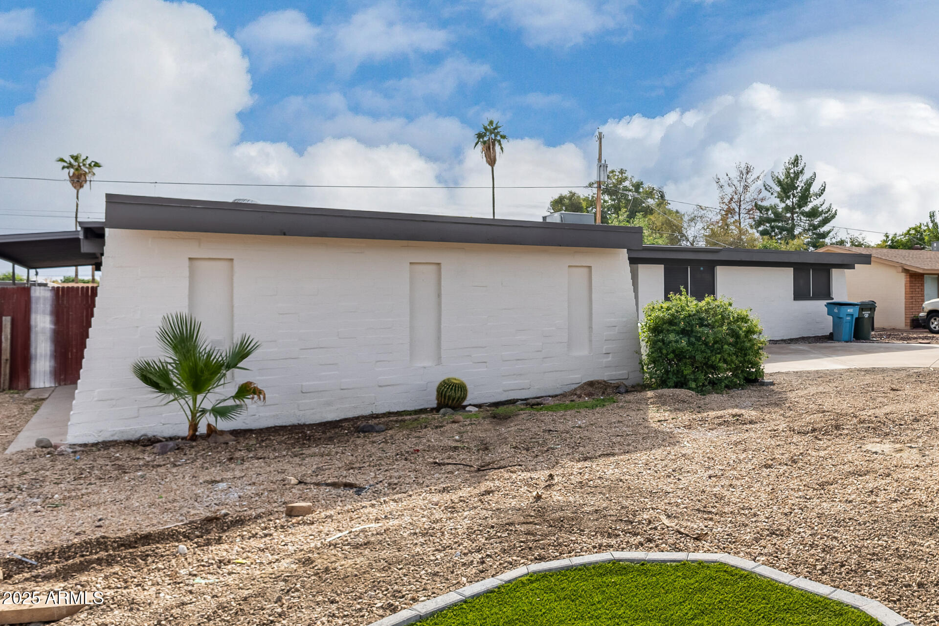 3619 West Griswold Road Phoenix, AZ 85051 - Photo 5 of 36 a view of outdoor space and yard