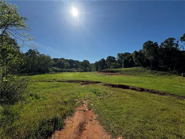 $289,000 | 31301 Holmesville Road, Mount Hermon, LA 70450