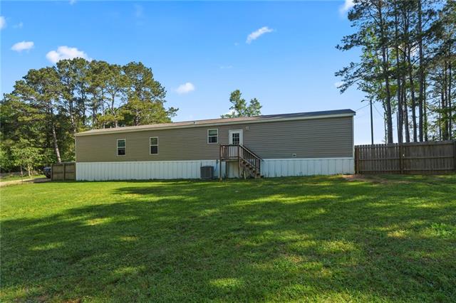 31301 Holmesville Road Mount Hermon, LA 70450 - Photo 2 of 29