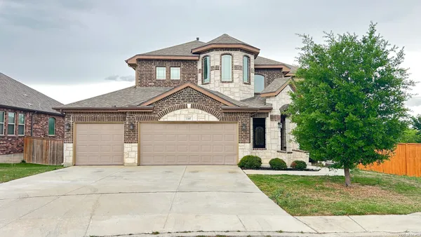 $2,925 | 13403 Fowler Ridge, San Antonio, TX 78245